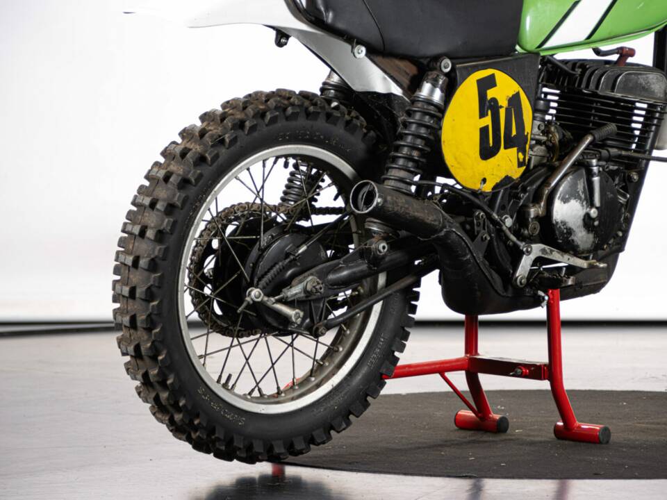 Imagen 10/39 de Kawasaki KX 400 (1975)