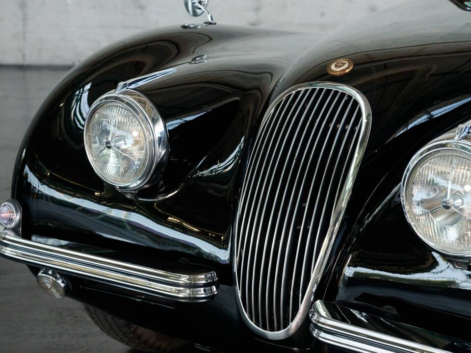 Image 5/48 of Jaguar XK 120 FHC (1954)