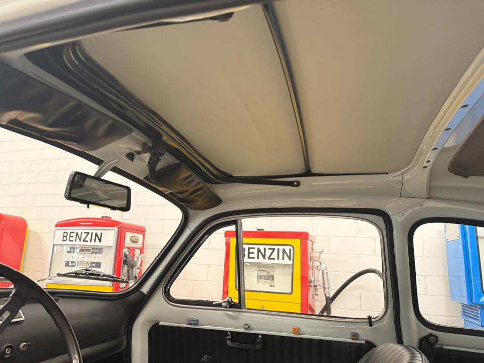 Immagine 7/17 di FIAT 500 L (1970)