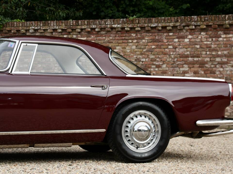 Image 31/50 de Maserati 3500 GT Touring (1961)