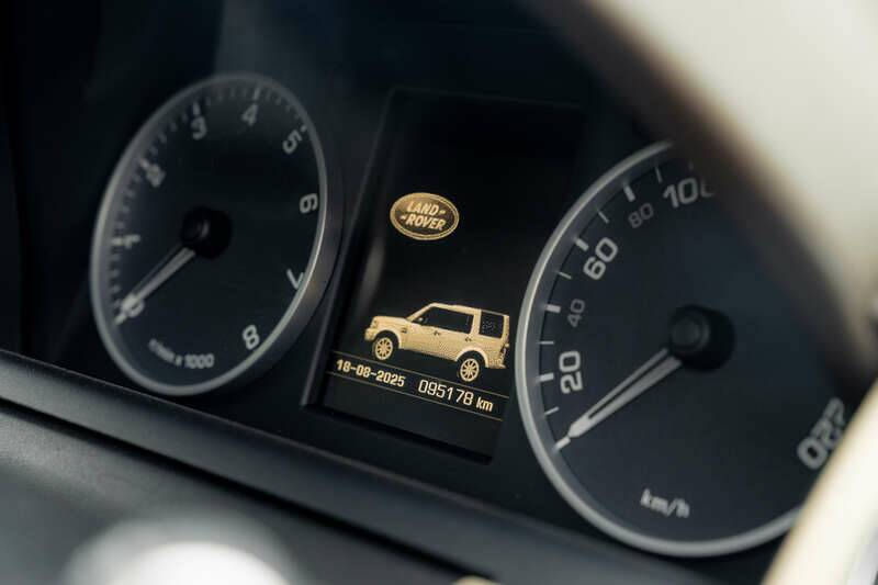 Immagine 47/50 di Land Rover Discovery V8 (2011)