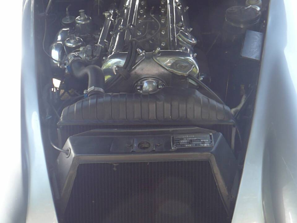 Image 10/16 of Jaguar XK 150 3.4 S OTS (1961)
