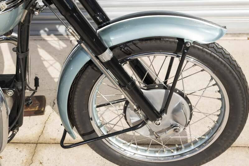 Image 21/46 of Triumph Tiger 100 II (1954)
