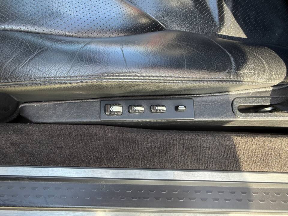 Image 26/29 de Mercedes-Benz SL 280 (1996)