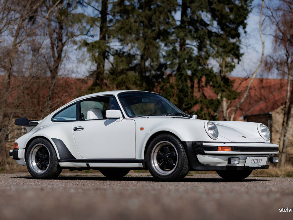 Image 7/46 of Porsche 911 Turbo 3.3 (1980)