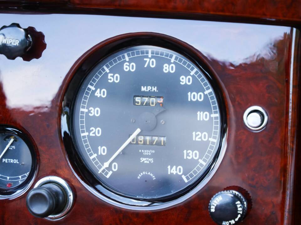Bild 42/50 von Jaguar XK 120 DHC (1953)