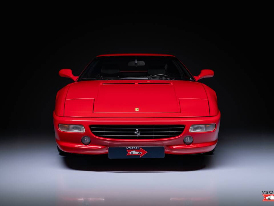 Imagen 2/4 de Ferrari F 355 Berlinetta (1996)