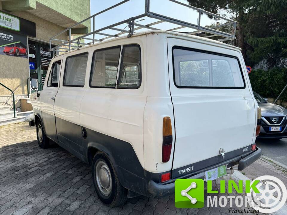 Image 5/10 of Ford Transit (1977)