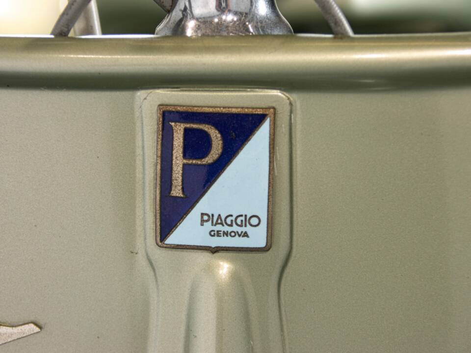 Immagine 45/50 di Piaggio Vespa 125 (1950)