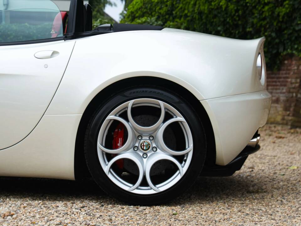 Bild 23/50 von Alfa Romeo 8C Spider (2009)