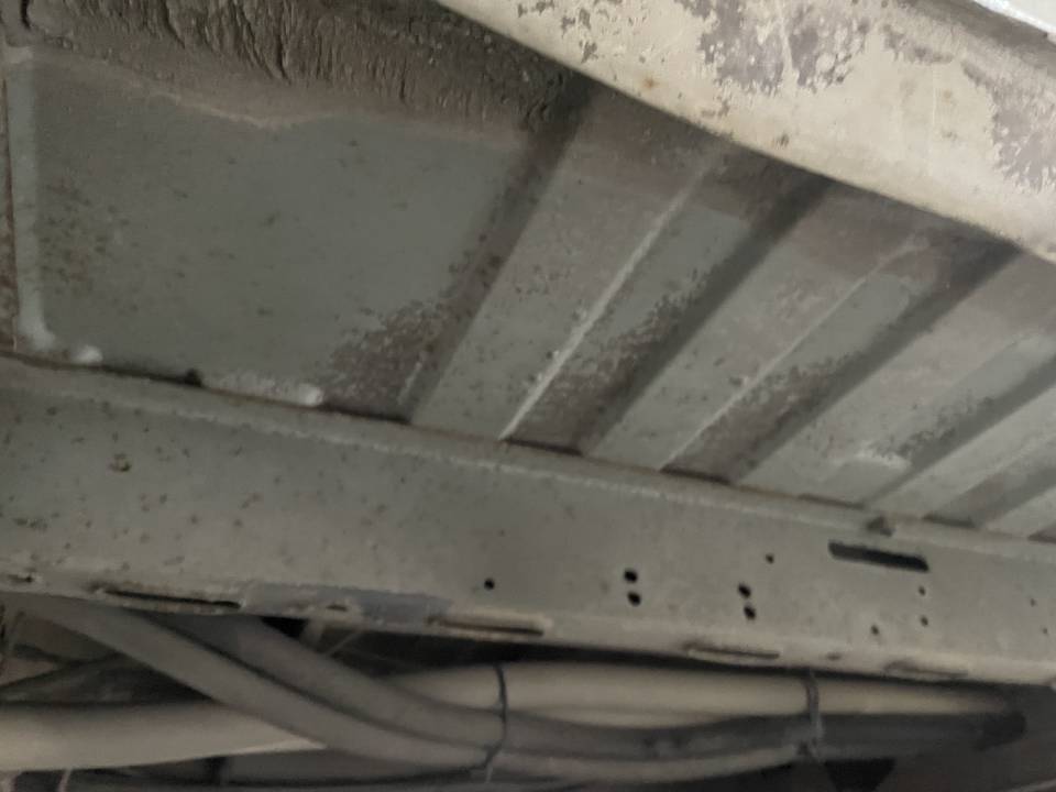 Bild 11/15 von Volkswagen T3 Multivan 1.6 TD (1990)