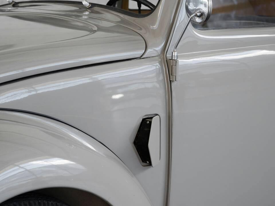 Bild 5/50 von Volkswagen Käfer 1100 Standard (Brezel) (1951)
