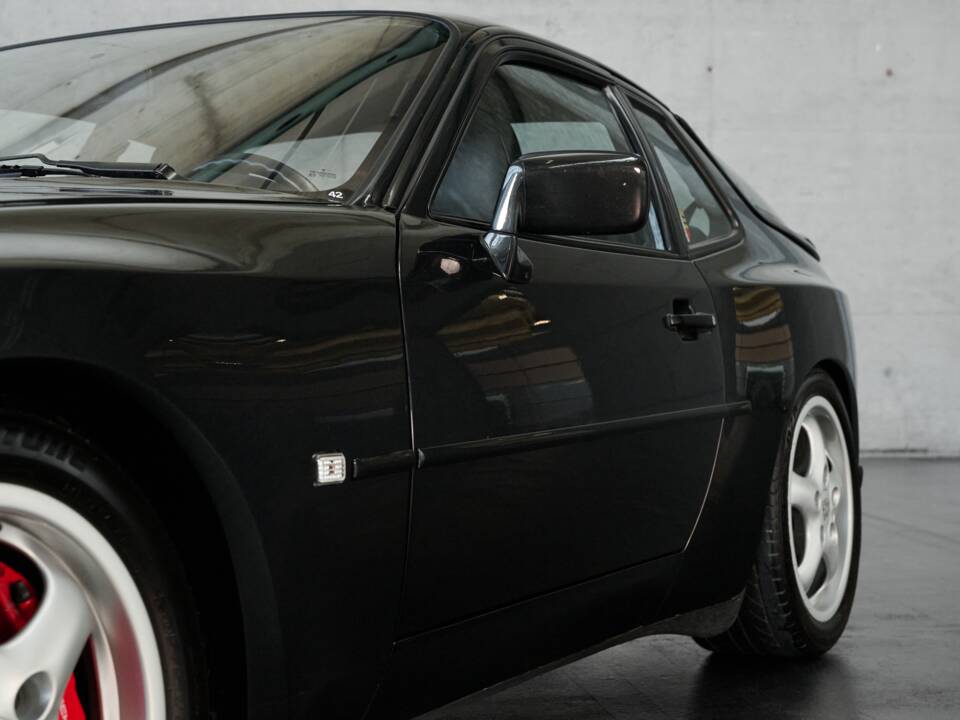 Bild 5/50 von Porsche 944 Turbo (1990)