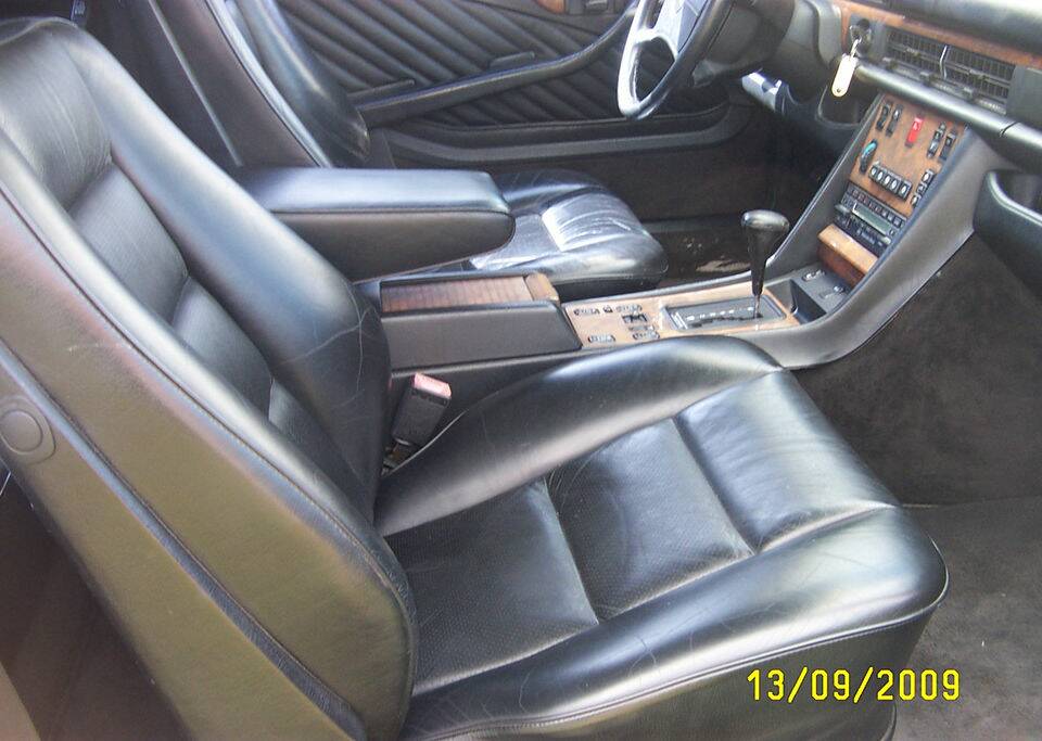 Image 2/8 of Mercedes-Benz 560 SEC (1989)