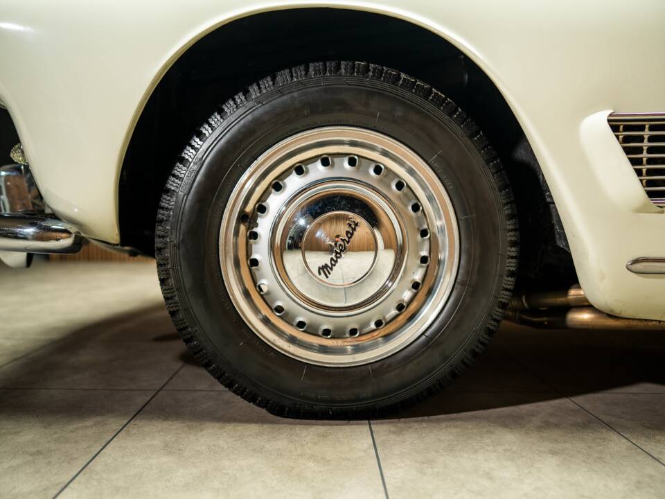 Bild 70/99 von Maserati 3500 GT Touring (1959)