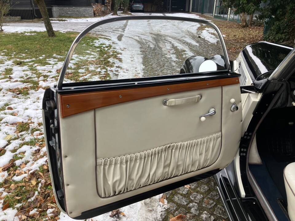 Imagen 25/31 de BMW 327 (1939)