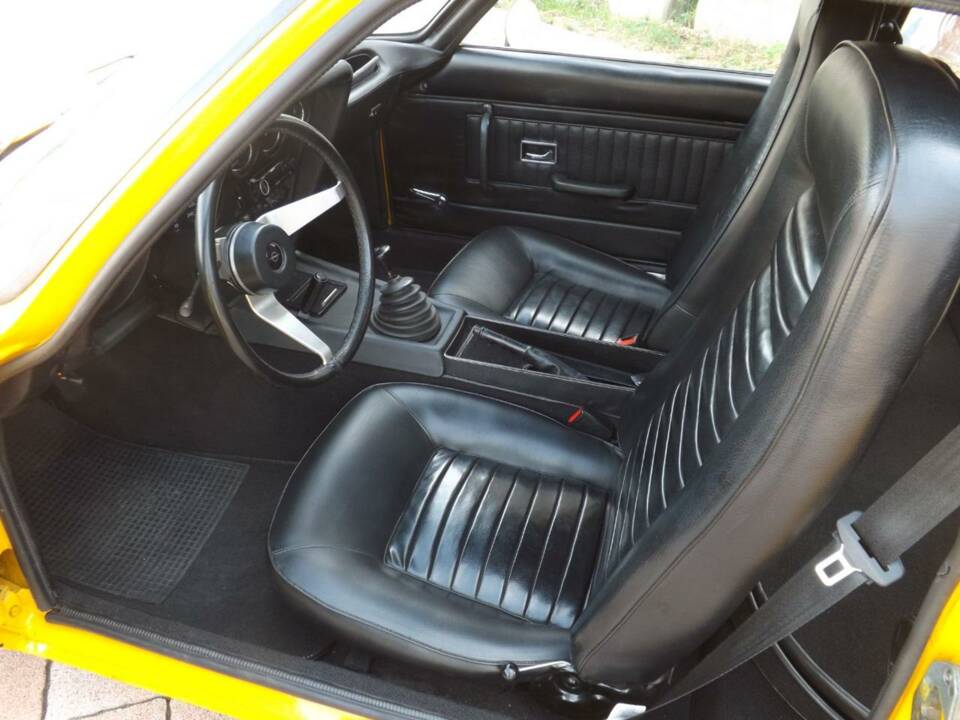 Bild 16/50 von Opel GT 1900 (1973)