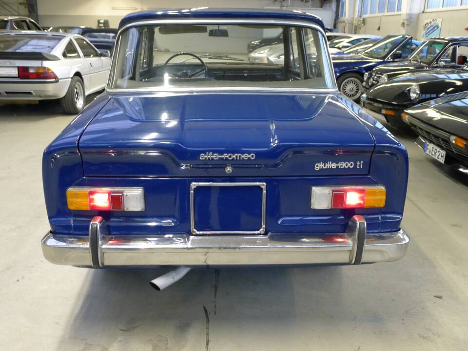 Immagine 25/28 di Alfa Romeo Giulia 1300 TI (1966)