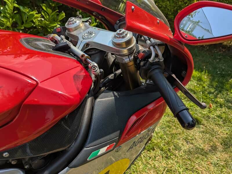Bild 21/24 von MV Agusta DUMMY (2006)