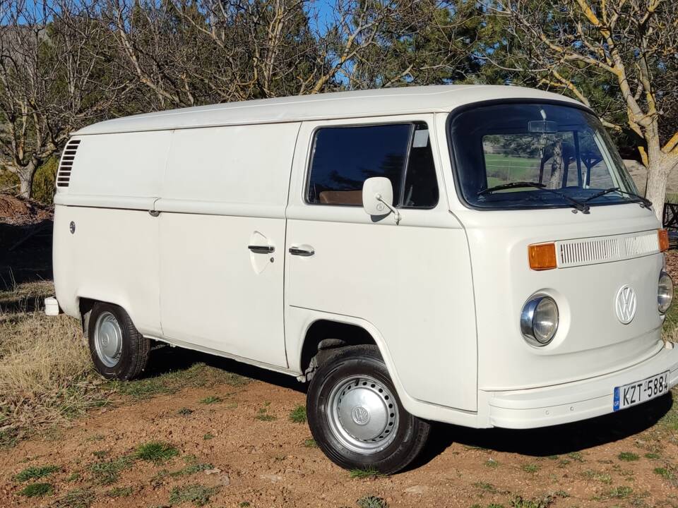 Bild 1/98 von Volkswagen T2b Kastenwagen (1979)