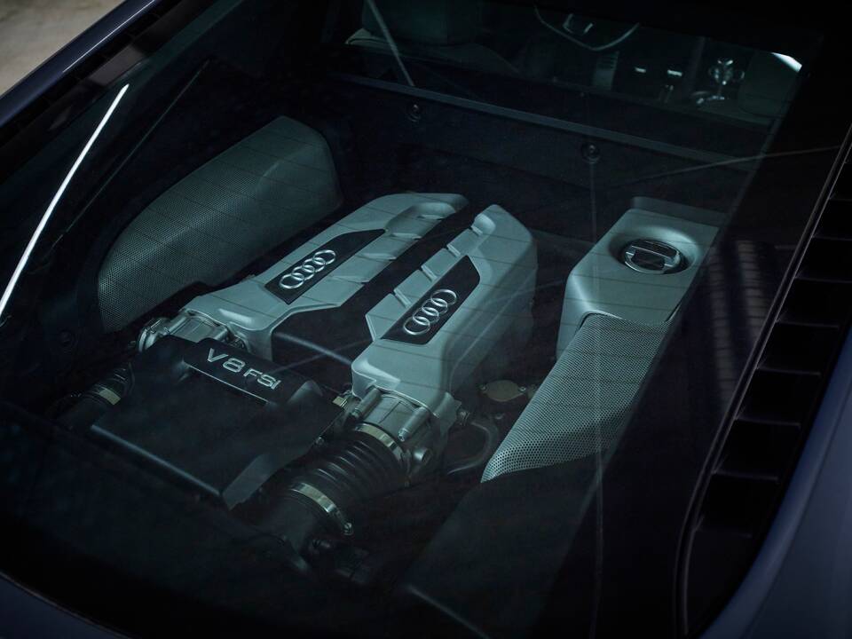 Immagine 91/96 di Audi R8 (2008)