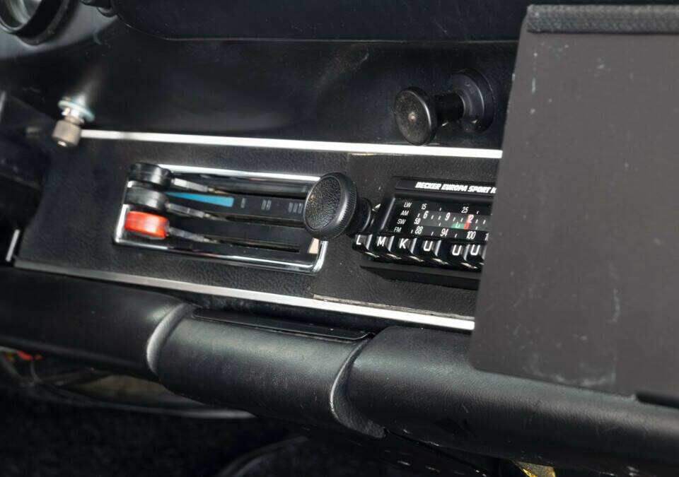 Image 28/33 of Porsche 911 Carrera RS 2.7 (Sport) (1973)