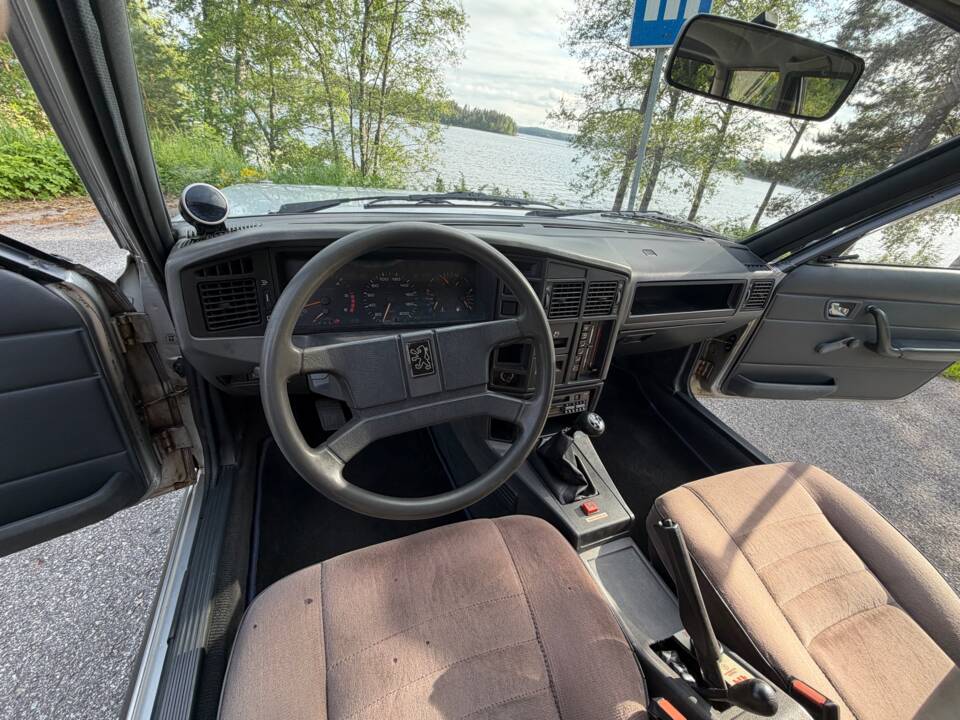Imagen 26/50 de Peugeot 505 Break 4x4 Dangel (1988)