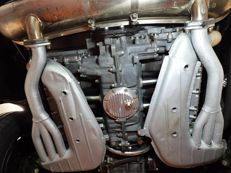 Bild 33/46 von Porsche 911 2.4 T (1973)