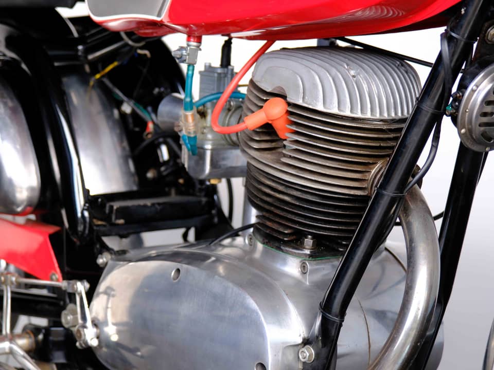 Afbeelding 17/58 van MV Agusta 125 GT (1969)