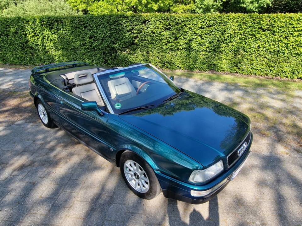 Image 6/21 de Audi Cabriolet 2.3 E (1992)