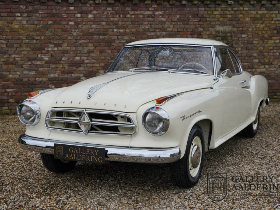 Image 22/50 of Borgward Isabella Coupe (1957)