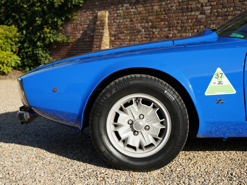 Image 24/50 of Alfa Romeo Junior Zagato GT 1300 (1971)