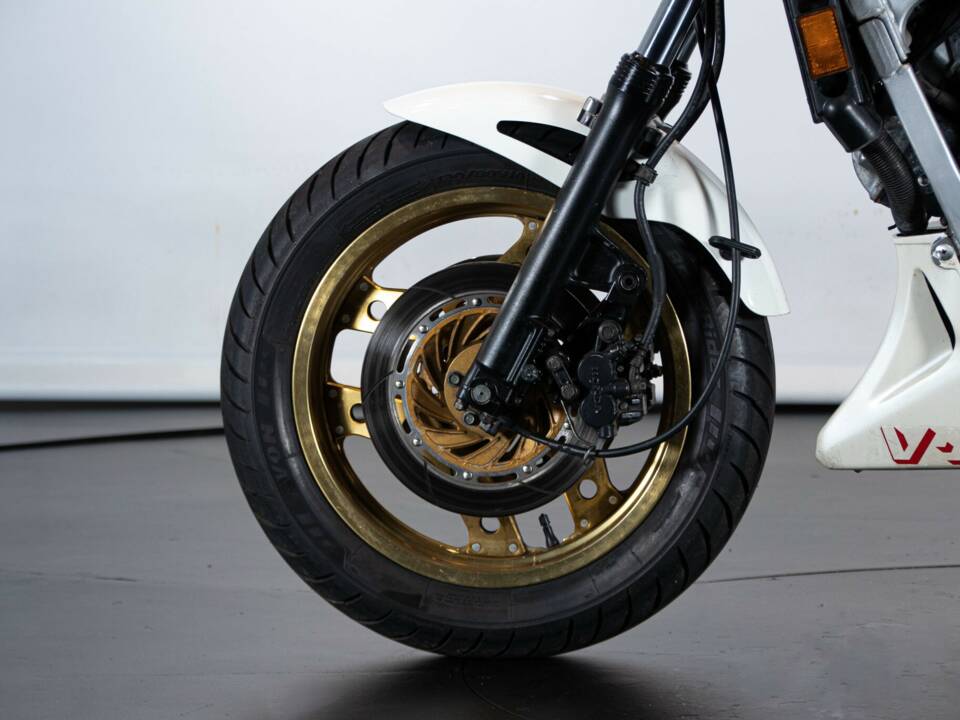 Bild 22/50 von Honda DUMMY (1983)