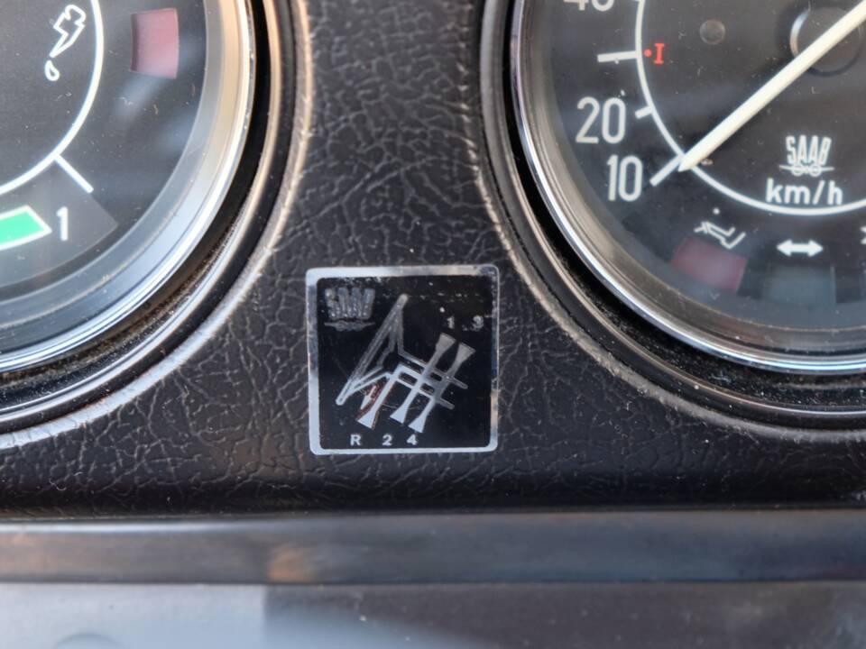 Image 38/59 de Saab 96 V4 (1971)