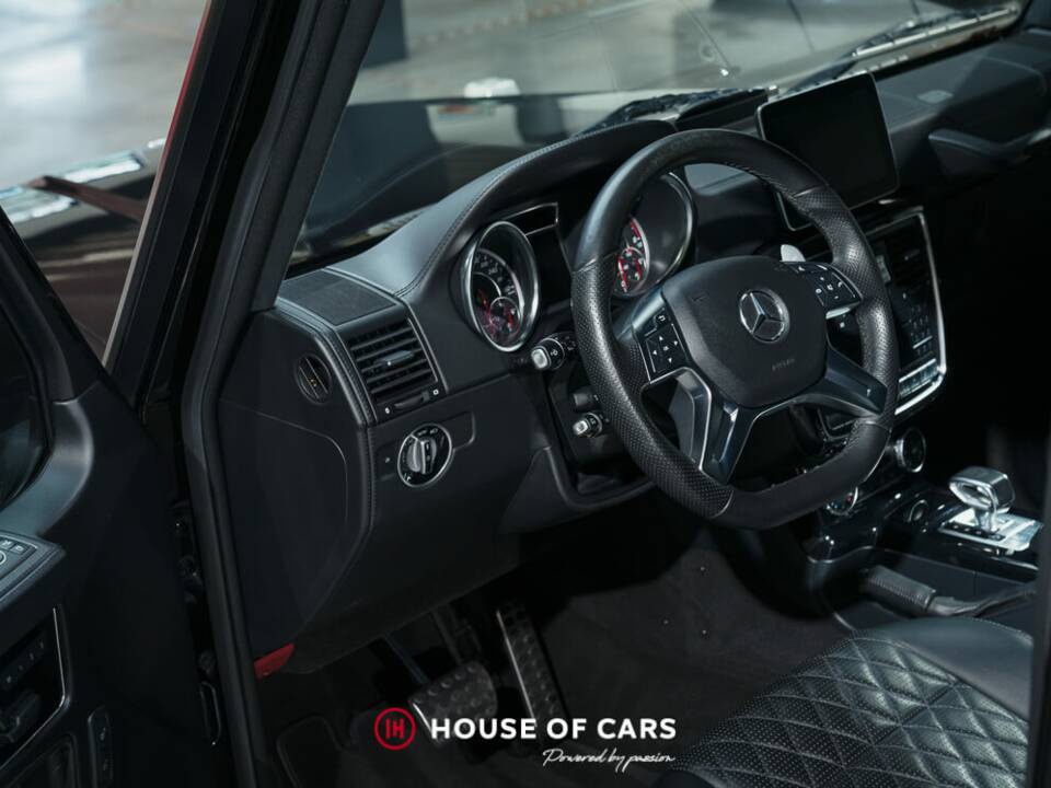 Bild 15/25 von Mercedes-Benz G 63 AMG (lang) (2016)