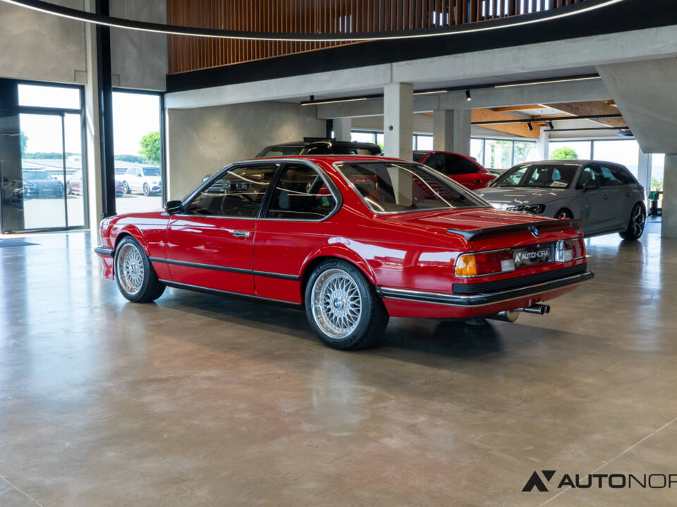 Image 2/51 of BMW M 635 CSi (1985)