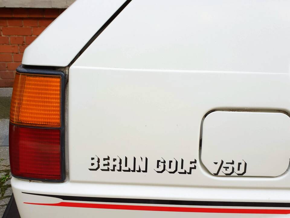 Image 8/22 of Volkswagen Golf Mk II 1.3 (1987)