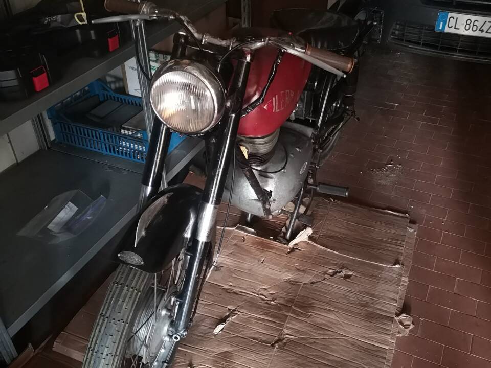 Bild 48/50 von Gilera 150 Sport (1952)