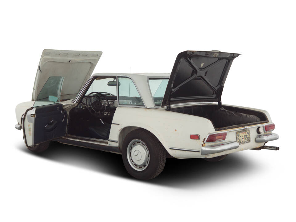 Image 4/34 of Mercedes-Benz 280 SL (1968)