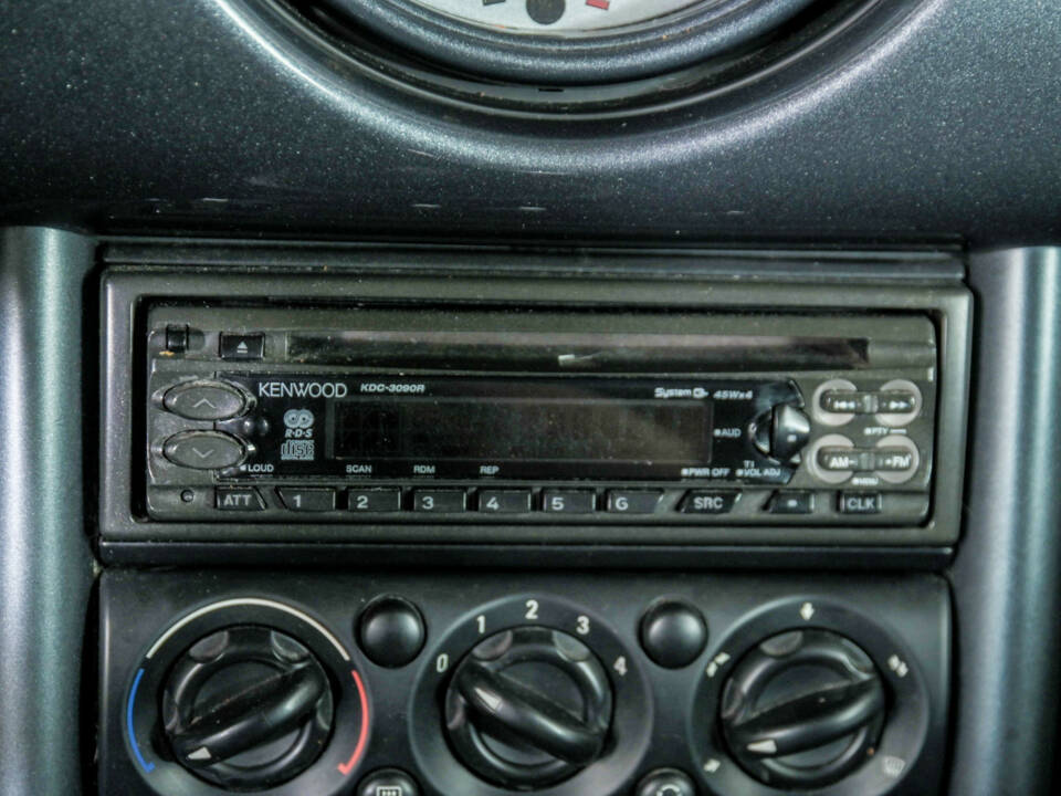 Bild 27/47 von Mini One (2003)