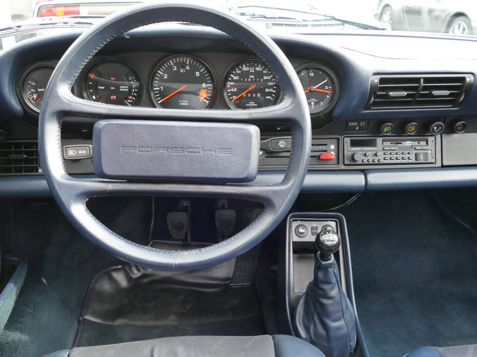 Afbeelding 14/19 van Porsche 911 Carrera 3.2 (1986)