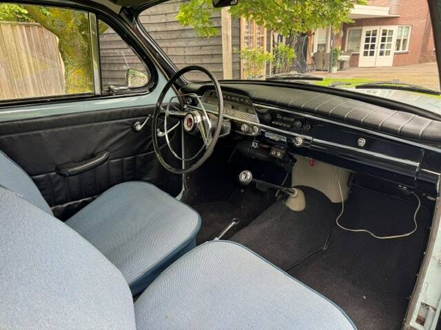 Image 7/16 of Volvo PV 544 (1960)