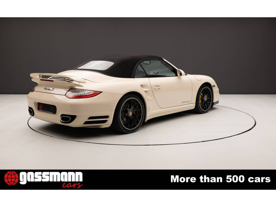 Bild 8/15 von Porsche 911 Turbo S (2010)