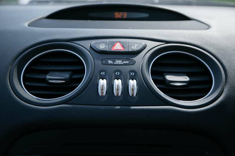 Image 18/40 de Mercedes-Benz SL 55 AMG (2007)
