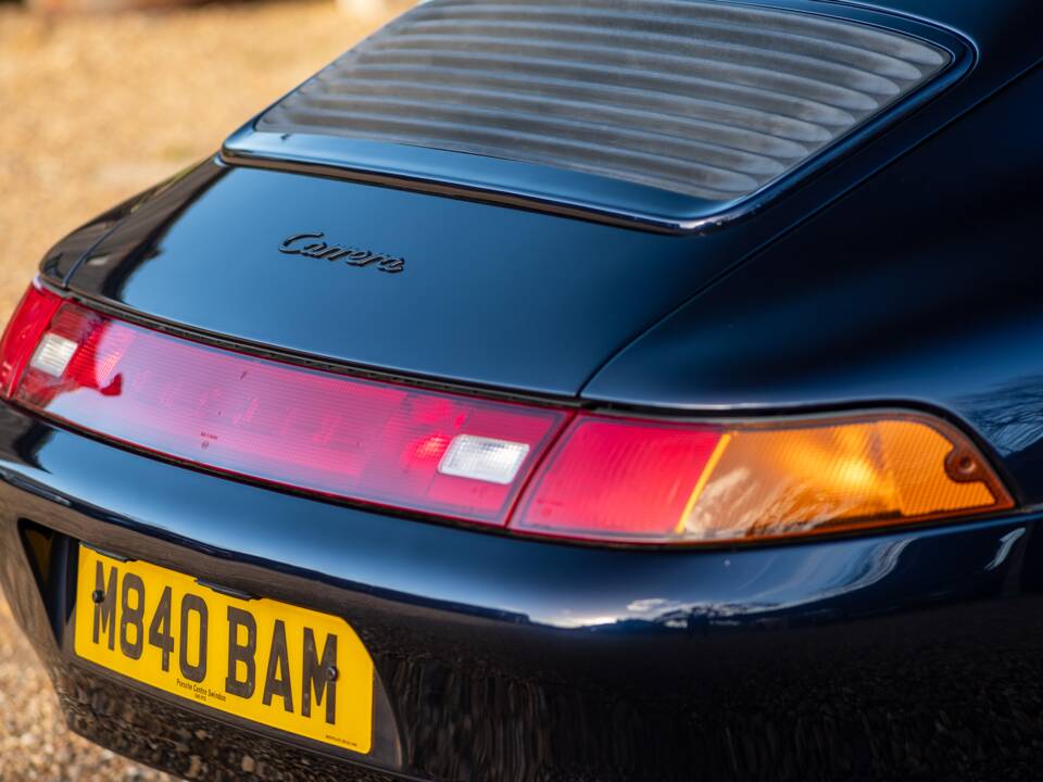 Image 76/93 de Porsche 911 Carrera (1994)