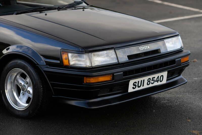 Immagine 50/50 di Toyota Corolla Liftback (1986)