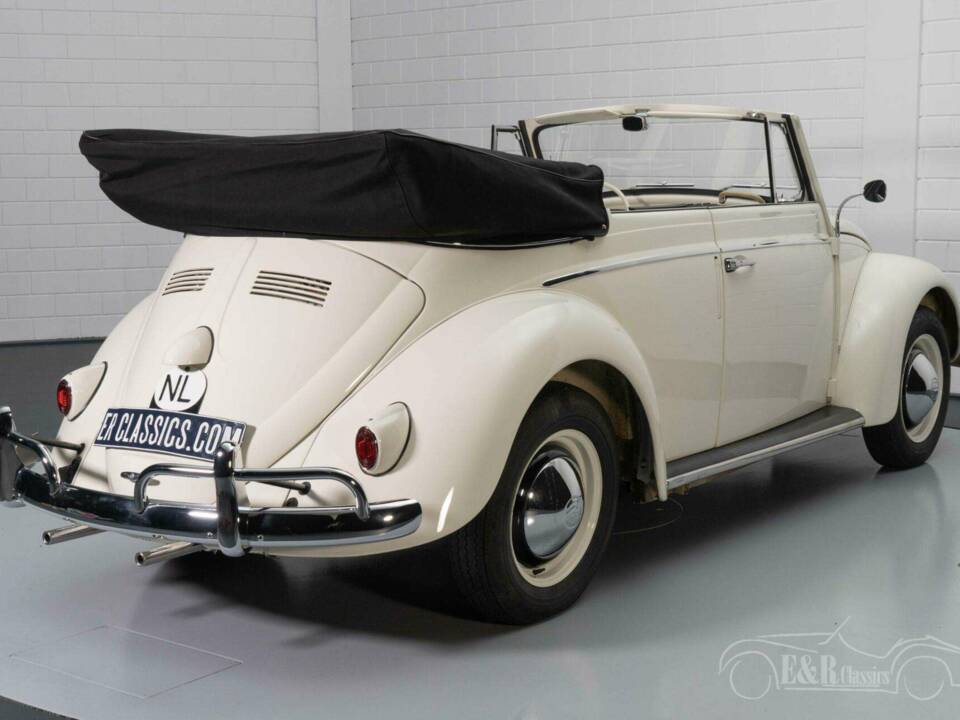 Immagine 5/19 di Volkswagen Maggiolino 1200 Convertibile (1960)