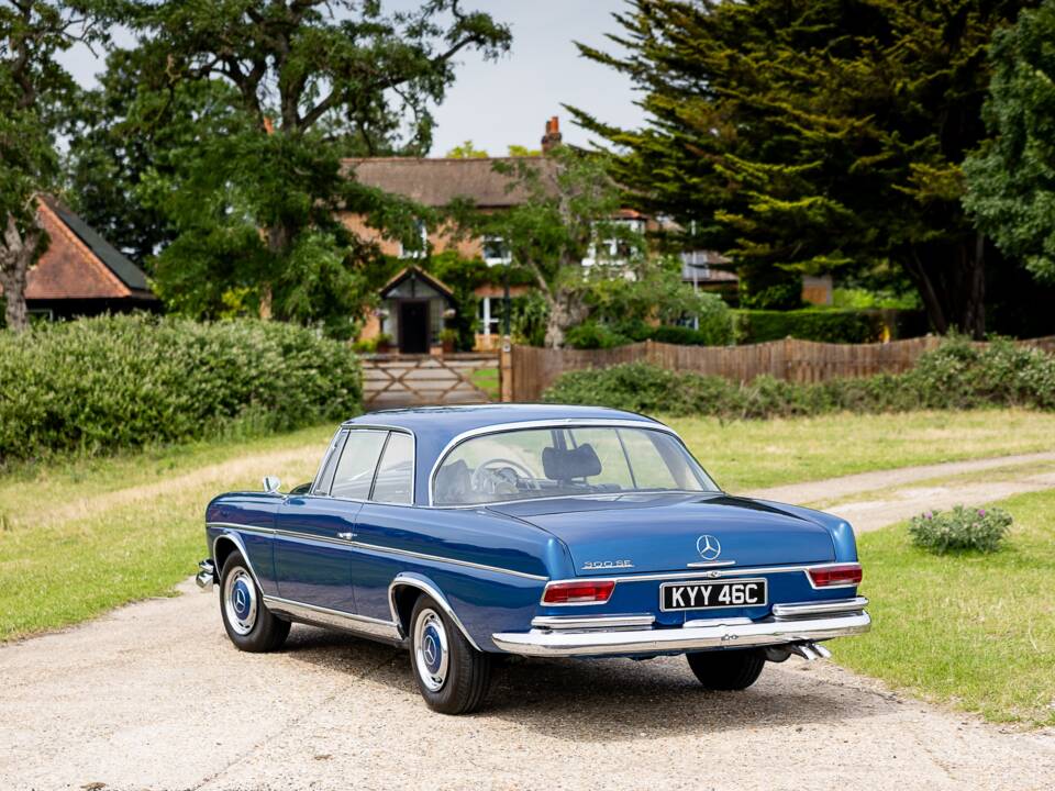 Bild 12/50 von Mercedes-Benz 300 SE (1965)