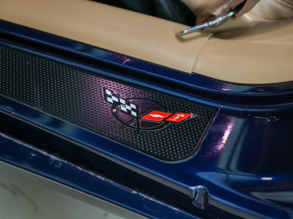 Afbeelding 25/49 van Chevrolet Corvette (2001)