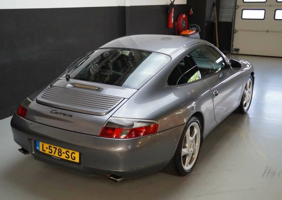 Afbeelding 5/50 van Porsche 911 Carrera (2001)